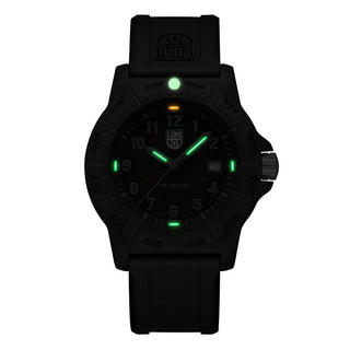Manta Ray CARBONOX™, 44 mm, G-Collection watch - X2.2033	, Night view with green and orange light tubes