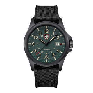 Atacama Field, 43 mm, Urban Adventure - 1977, Front view