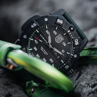 Master Carbon Seal Automatic, 45 mm, Military Dive Watch - 3877, Front view