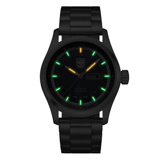 Atacama Field Automatic, 44 mm, Urban Adventure - 1904, Night view with green and orange light tubes