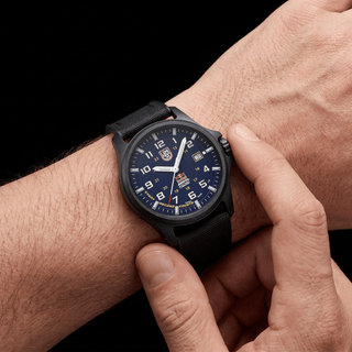 Red Bull Racing Limited Edition, 43 mm, Outdoor Watch - 1970.ARB.N	,Mood image with wrist watch worn