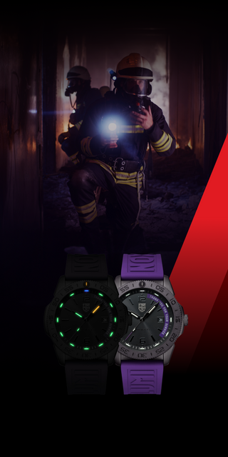 Luminox, Pacific Diver TYFYS, 3120 Series, Night view with green and orange light tubes