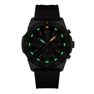 Pacific Diver Chronograph, 44 mm, Diver Watch - 3155.1.SET, Night view with green and orange light tubes