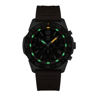 Pacific Diver Chronograph, 44 mm, Diver Watch - 3149, Night view with green and orange light tubes
