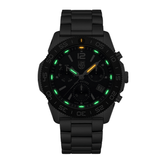 Pacific Diver Chronograph, 44 mm, Diver Watch - 3144, Night view with green and orange light tubes