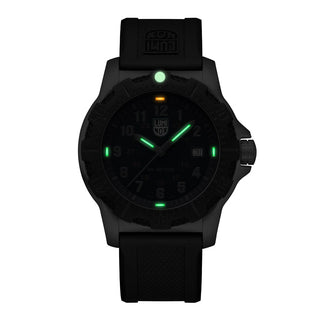 Manta Ray CARBONOX™, 45 mm, G-Collection watch - X2.2134	, Night view with green and orange light tubes