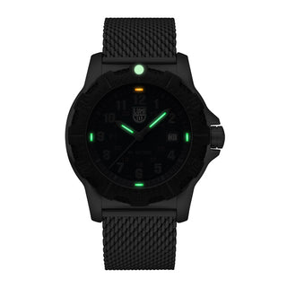 Manta Ray CARBONOX™, 45 mm, G-Collection watch - X2.2135	, Night view with green and orange light tubes