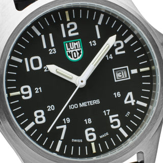 Patagonia Steel, 43 mm, G-Collection watch - X2.2504	, Detail view of the watch dial