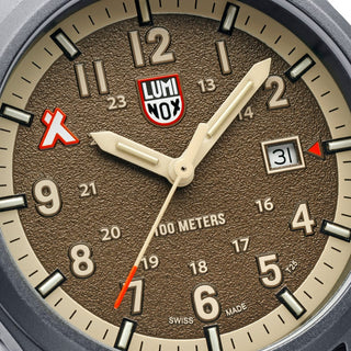 Bear Grylls Survival Land, 43 mm, Outdoor Explorer Watch - 3716	,Detail view of the watch dial