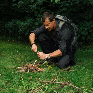 Bear Grylls Survival Land, 43 mm, Outdoor Explorer Watch - 3717	,Mood image with wrist watch worn
