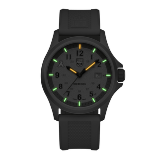 Bear Grylls Survival Land, 43 mm, Outdoor Explorer Watch - 3717	,Night view with green and orange light tubes