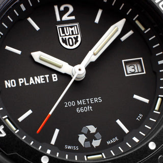 Bear Grylls Survival ECO ‘NO PLANET B’, 42 mm, Outdoor Watch - 3722.ECO	, Detail view of the watch dial