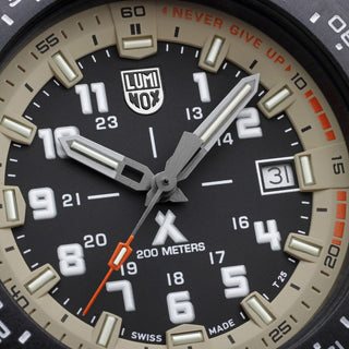Bear Grylls Survival, 43 mm, Outdoor Watch, XB.3731, Detail view of the watch dial