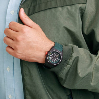 Bear Grylls Survival, 43 mm, Outdoor watch, XB.3735, Worn wrist watch