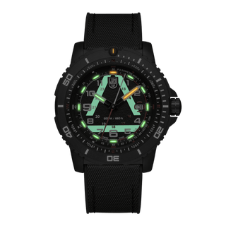 ICE-SAR, 45 mm Outdoor Explorer Watch - 1081	,Night view with green and orange light tubes