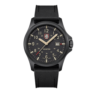 Atacama Field, 43 mm, Urban Adventure - 1970.2 , Front View