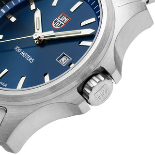 Sport Timer, 43 mm, Sport Watch - 2523	,Detail view with focus on the bezel and crown