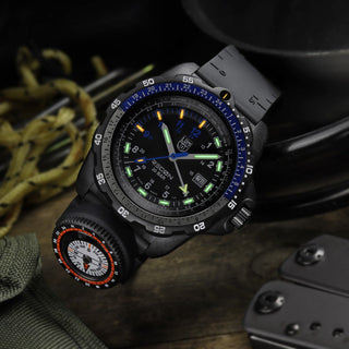 RECON Nav Spec, 46 mm, Outdoor Explorer Watch - 8833	,UV Shot with green and orange light tubes