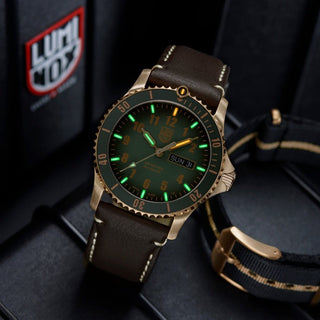 Automatic Sport Timer Bronze, 42 mm, Urban watch - 0936.SET, UV Shot with green and orange light tubes