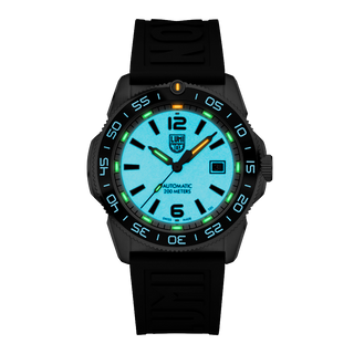 Pacific Diver Automatic, 42 mm, Diver Watch - 3101.H.SET	, Night view with green and orange light tubes