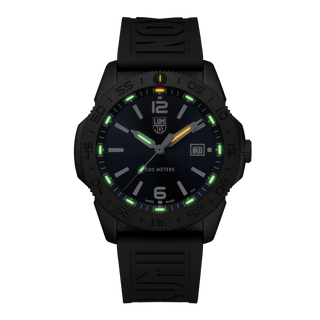 Pacific Diver, 44 mm, Dive Watch - 3123.B	,Night view with green and orange light tubes