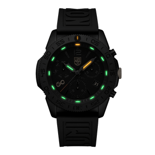 Pacific Diver Chronograph, SNAKE YEAR Limited Edition, 44 mm, Dive Watch - 3141.BO.SNAK.N ,Night view with green and orange light tubes