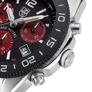 Pacific Diver Chronograph, 44 mm, Diver Watch - 3155.1.SET, Detail view with focus on the bezel and crown