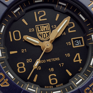 Navy SEAL Foundation Back To The Blue, 45 mm, Military Dive Watch - XS.3255.CB.NSF	, Detail view of the watch dial