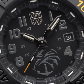 Navy SEAL Foundation, 45 mm, Military Dive Watch - 3505.NSF.N	,Detail view of the watch dial