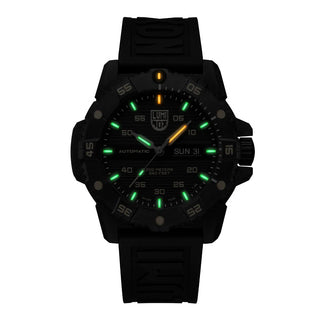 Master Carbon SEAL Automatic, Limited Edition, 45 mm, Military Dive Watch - 3865.GOLD, Night view with green and orange light tubes