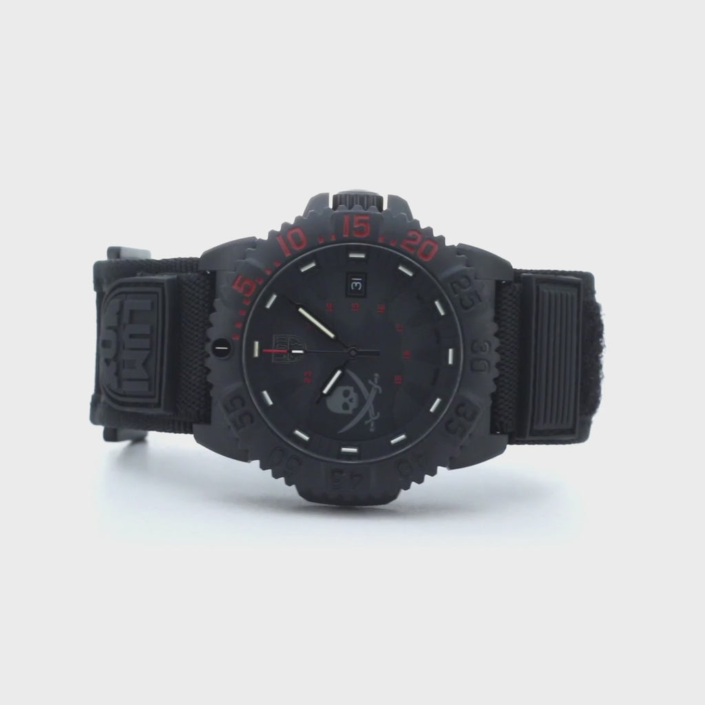 Navy SEAL Pirate's Limited Edition, 44 mm, Diver Watch - 3051.PIR.LE	, 360 Video of wrist watch