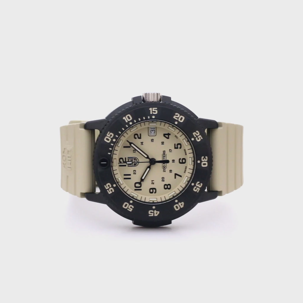 Original Navy SEAL, 43 mm, Dive Watch - 3010.EVO.S	, 360 Video of wrist watch