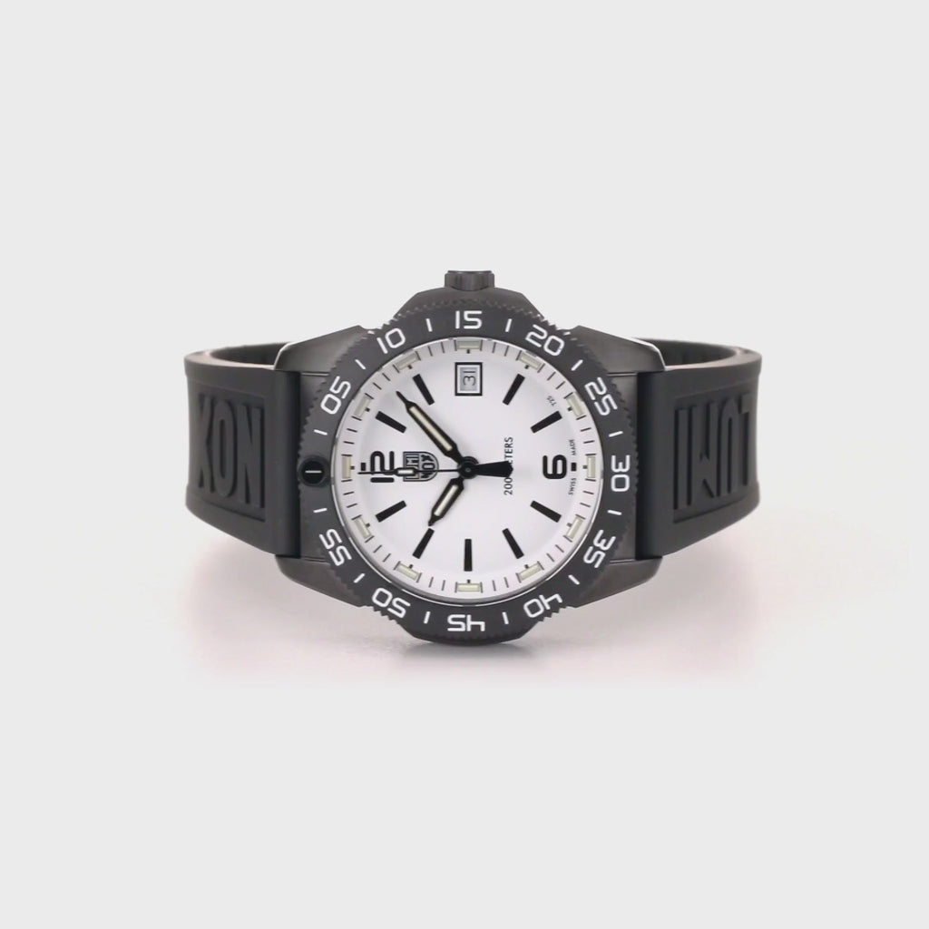 Pacific Diver, 39 mm, Diver Watch - 3127M, 360 Video of wrist watch