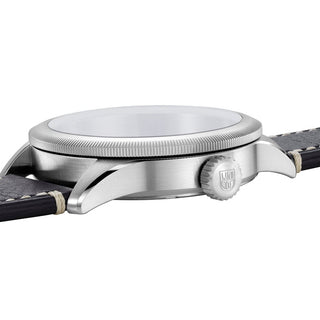 Air Pilot P-38 LIGHTNING, 42 mm, Pilot Watch - 9527, Side view with crown and strap
