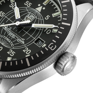 Air Automatic Constellation, 42 mm, Pilot Watch - 9601, Detail view with focus on the bezel and crown 
