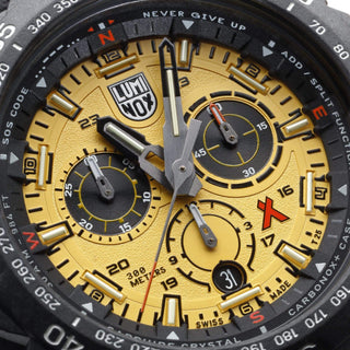 Bear Grylls Survival, 45 mm, Outdoor Explorer Watch - 3745, Detail view of the watch dial