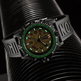 Commando Raider, 46 mm, Outdoor Adventure - 3321,  UV Shot with green and orange light tubes