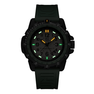 Commando Raider, 46 mm, Outdoor Adventure - 3337, Night view with green and orange light tubes