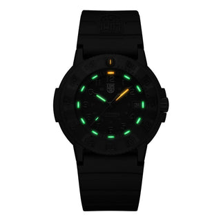 Original Navy SEAL, 43 mm, Dive Watch - 3001.EVO.BO, Night view with green and orange light tubes
