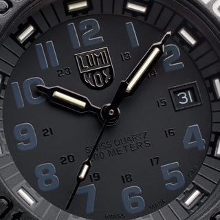 Navy SEAL, 44 mm, Military Dive Watch - 3051.GO.NSF, Detail view of the watch dial