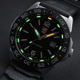 Pacific Diver, 44 mm, Dive Watch - 3121, UV Shot with green and orange light tubes