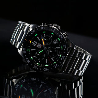 Pacific Diver Chronograph, 44 mm, Diver Watch - 3142, UV Shot with green and orange light tubes