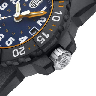 NAVY Seal, 45 mm, Military Dive Watch - 3503.NSF, Detail view of the bezel and screw in crown