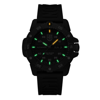 Master Carbon Seal Automatic, 45mm, Military Dive Watch - 3877, Night view with green and orange light tubes