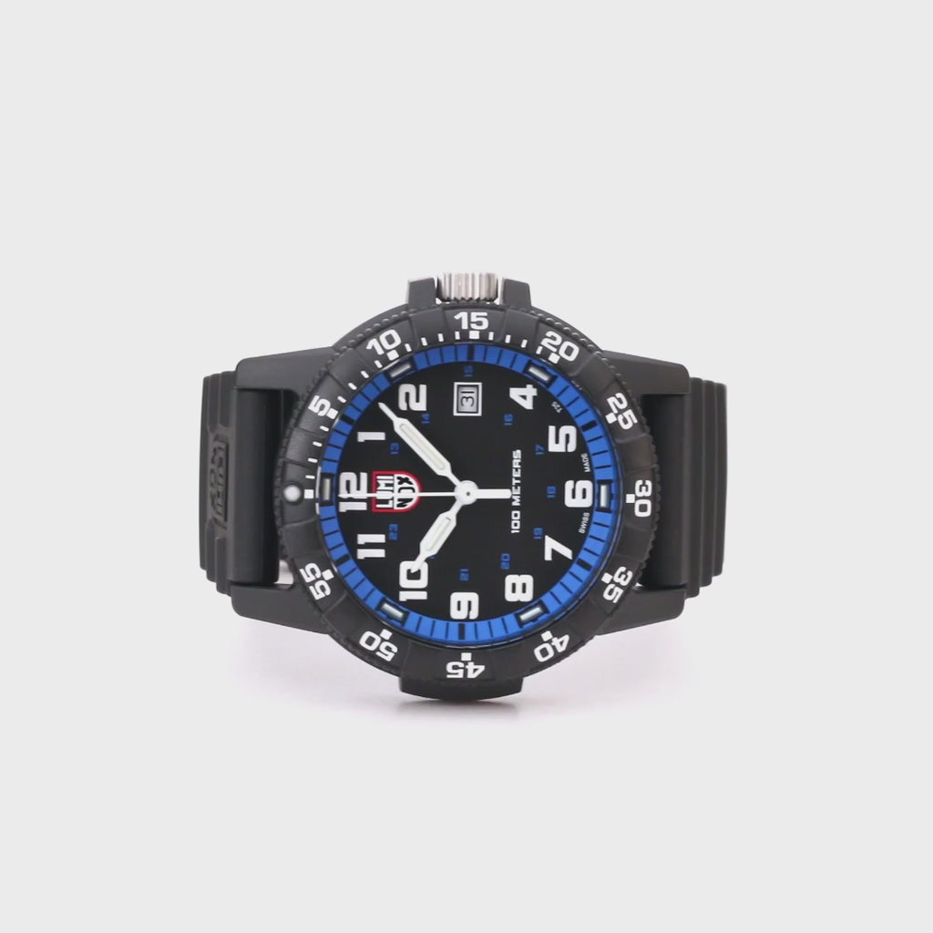 Leatherback SEA Turtle Giant, 44mm, Outdoor watch - 0324, 360 Video of wrist watch