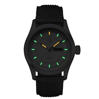 Atacama Field Automatic, 44 mm, Urban Adventure -  1907.NF, Night view with green and orange light tubes