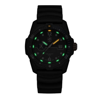 Bear Grylls Survival, 42 mm, Outdoor Explorer Watch - 3723, Night view with green and orange light tubes