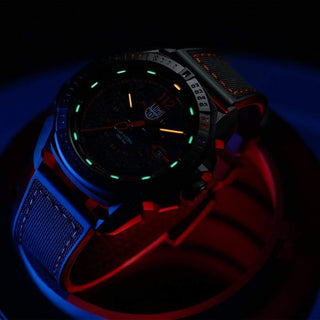 ICE-SAR Arctic, 46 mm, Outdoor Adventure Watch - 1002, UV Shot with green and orange light tubes