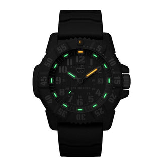 Master Carbon SEAL, 46 mm, Military Dive Watch - 3801.L, Night view with green and orange light tubes